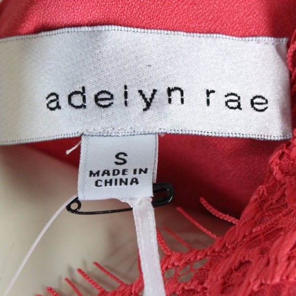 Adelyn Rae || Coral Suzanne Eyelash Shift Dress - Picture 8 of 8